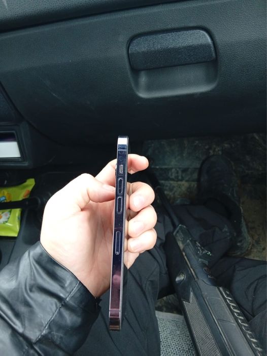 Iphone 14 pro  сатылады