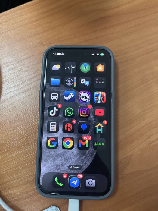 продам iphone 15 pro