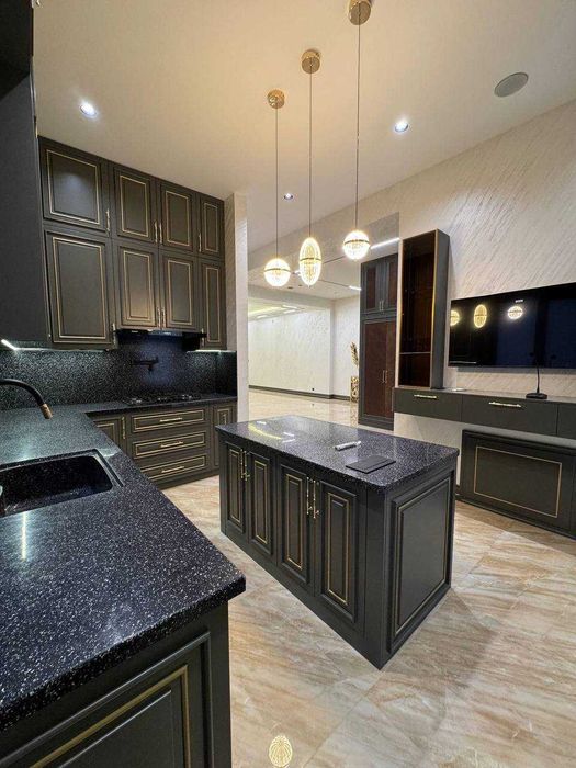 Продаётся Новый ЕвроДом  Мирзо Улугбекский район Чайхана Салом 600м2