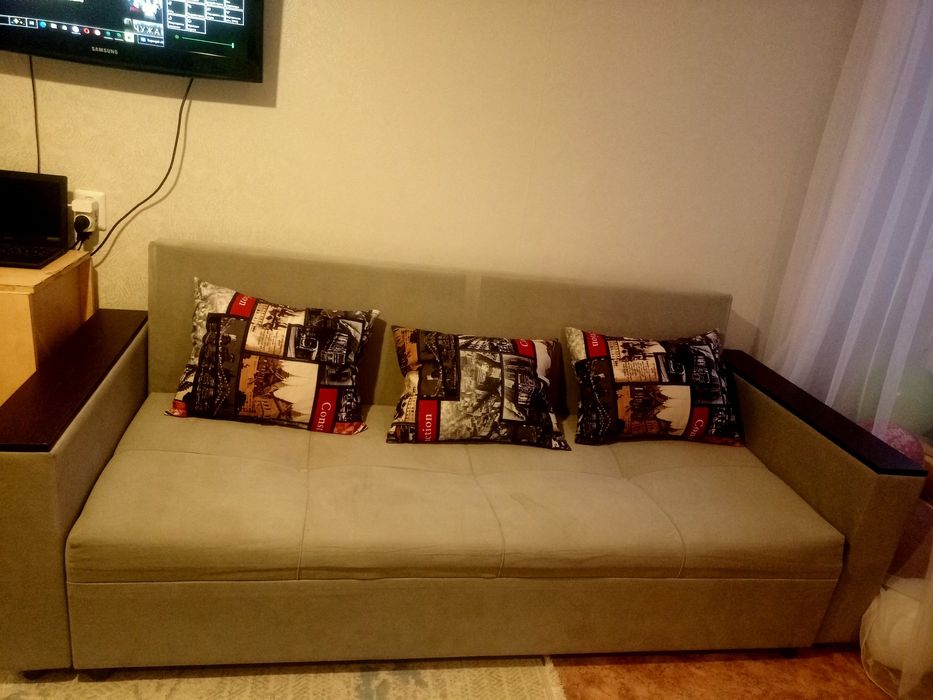 Продам Срочно диван