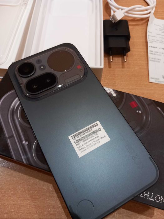 Nothing phone 4a pro нов бартер възможно