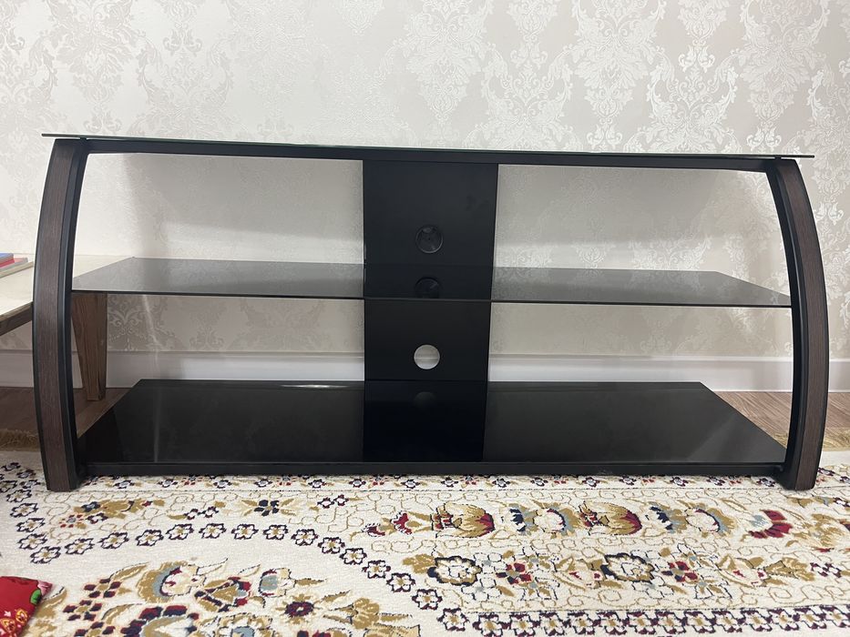 Подставка под телевизор