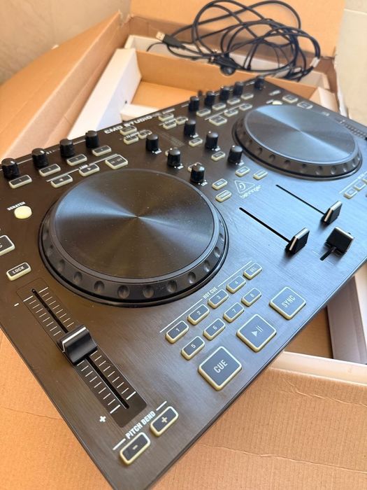 DJ Контролер Behringer CMD Studio 4A