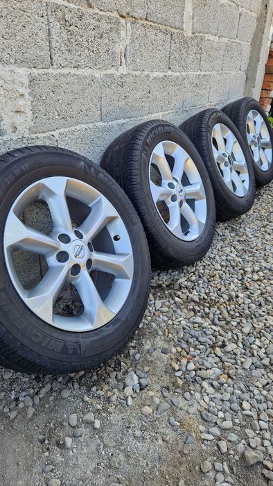 NISSAN NAVARA джанти със летни гуми 235/55/17 7J×17 ET30 6×114,3