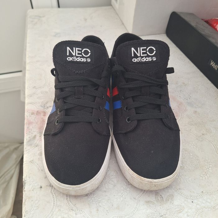 Adidas nr 42, 2/3 stare bună