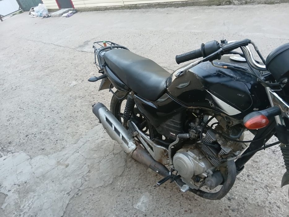 Продам мотоцикл ямаха юбр 125