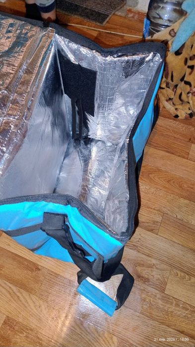 Термосумка Wolt Новая