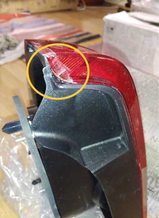 Lampa (stop)spate clasica dreapta Logan(semn alba)