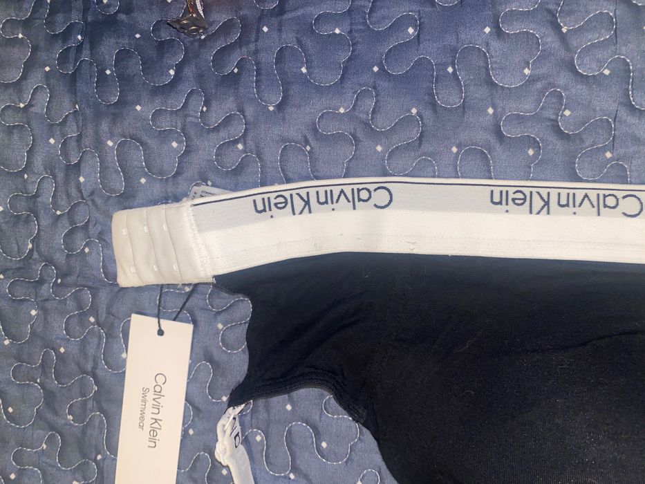 Сутиен Calvin Klein