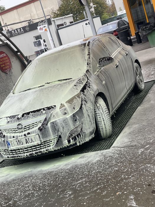OPEL Astra 2012 — imagine 2