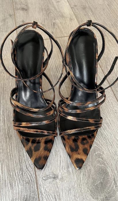 Босоножки 37 размер