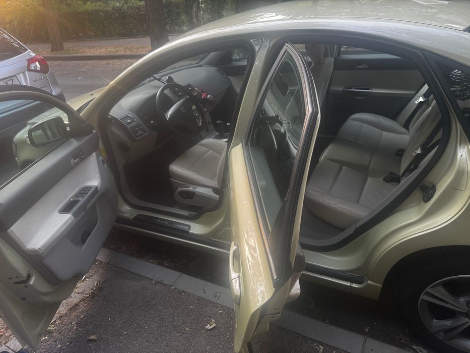 VOLVO S40 2007 — imagine 3