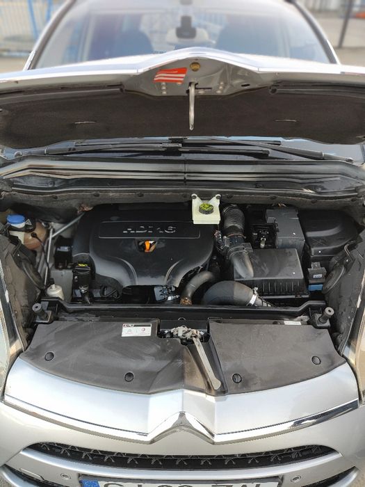 Citroen C4 Picasso Exclusive 2.0 HDi 150CP Automat 7 locuri Panoramic