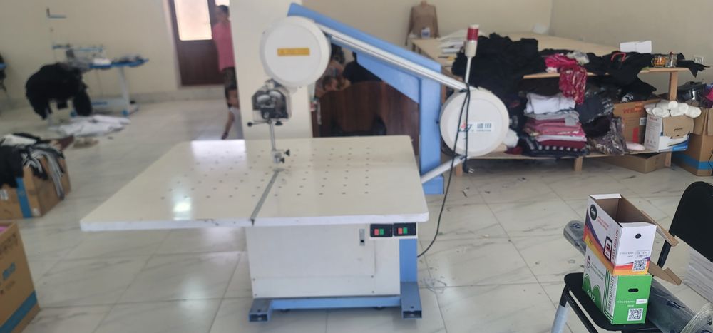 Erel tikistilga ishlatilinadi