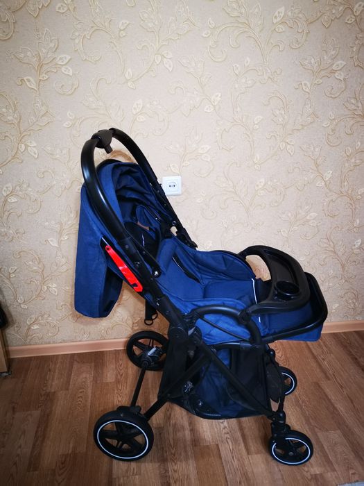 Продаётся детская коляска