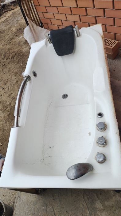 Ванна б/у продается