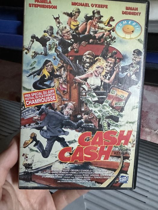 Casete VHS pescuit si vanatoare