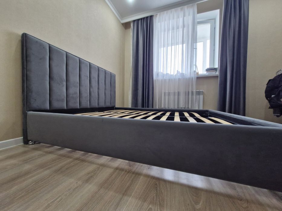 Двуспальная кровать. Двуспалка