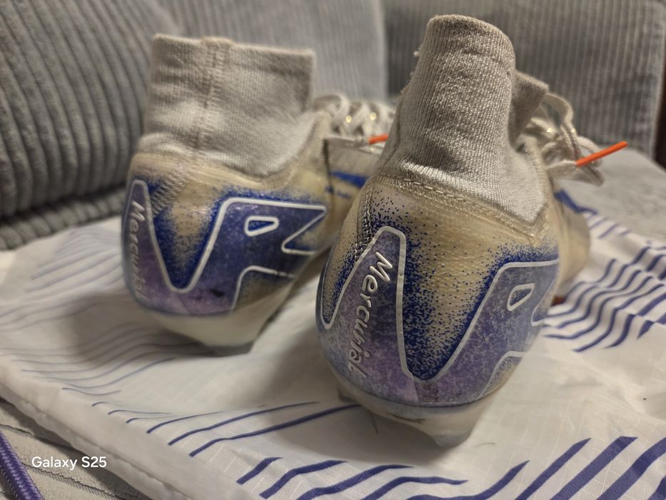 Ghete Nike Mercurial