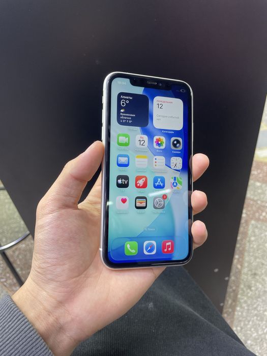 Срочно айфон 11 128гб 74 акб