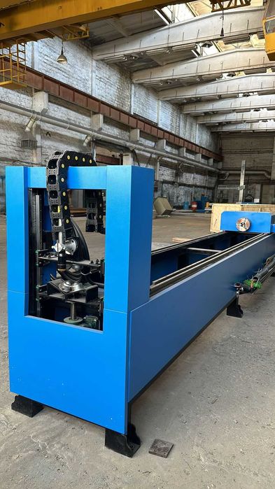 Машина ЧПУ плазменной резки труб с источником питания Китай