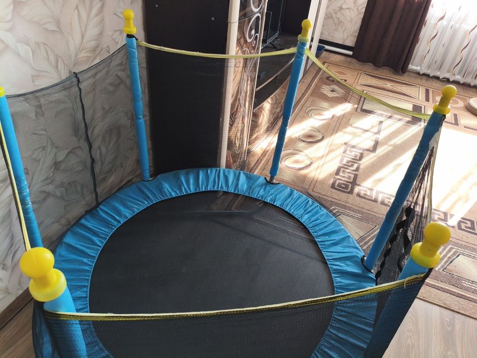 Продам батут до 100 кг