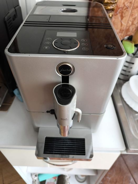 Aparat cafea Jura ena micro 9  perfect funcțional la proba !