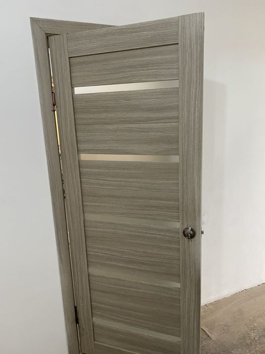 Продам межкомнатные двери б/у