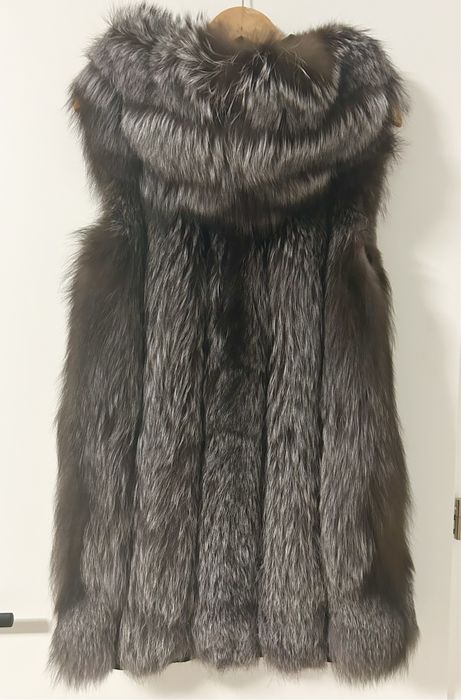 Vesta blana naturala de vulpe