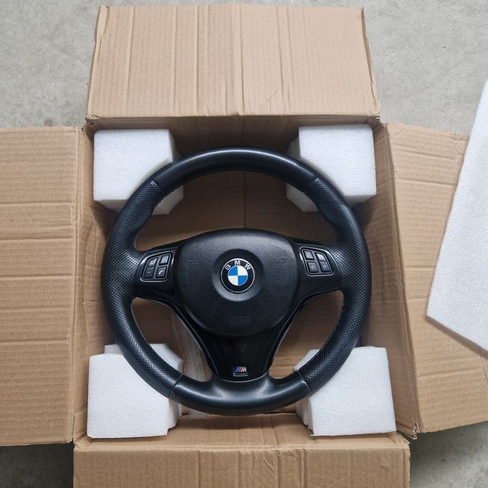 Volan M bmw  e90 e91 e92 e93 e87