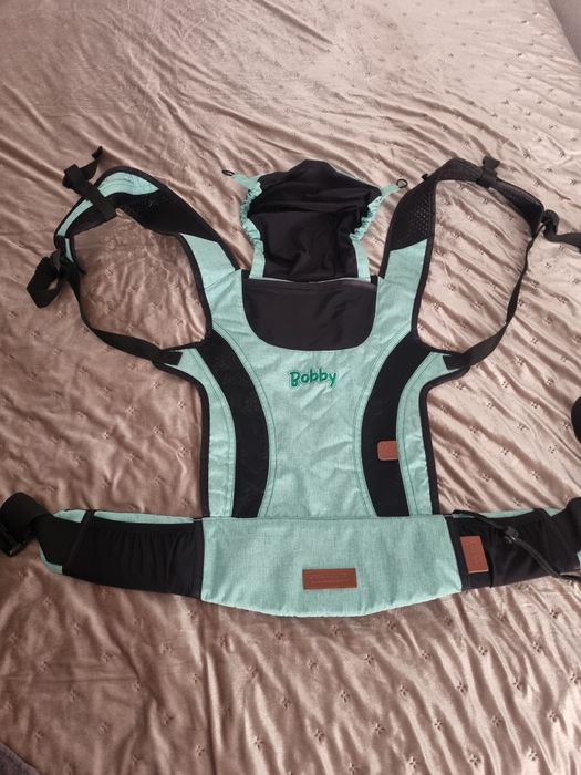 Чисто Ново Chipolino Кенгуру Bobby алое