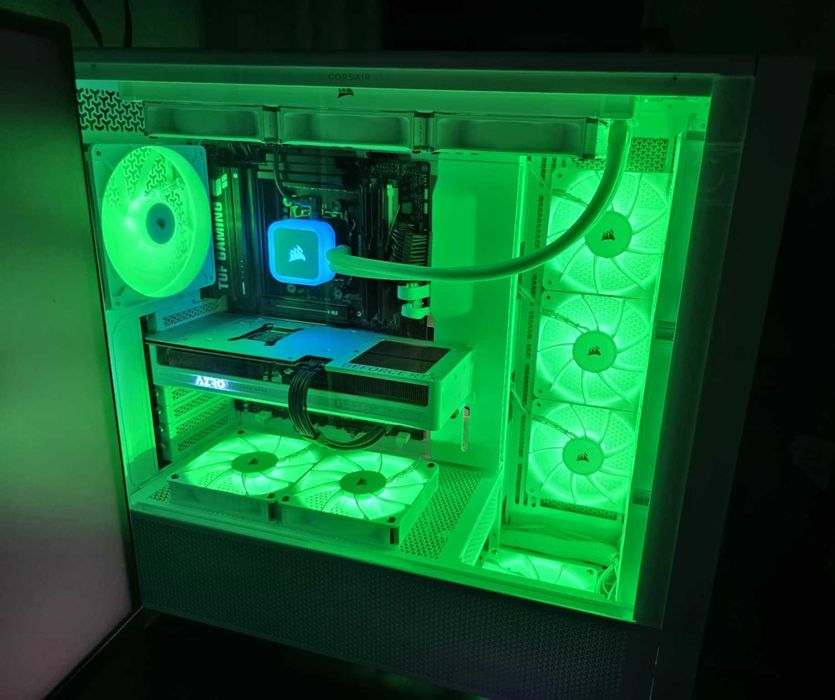 URGENT!!! Pc gaming Ryzen 7 9800x3d, rtx 5080,32 gb 6000 mhz + Monitor