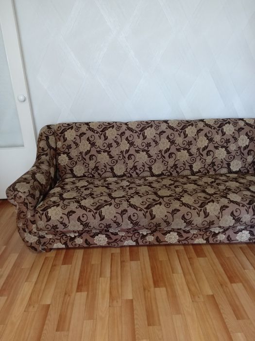 Диван и 2 кресла
