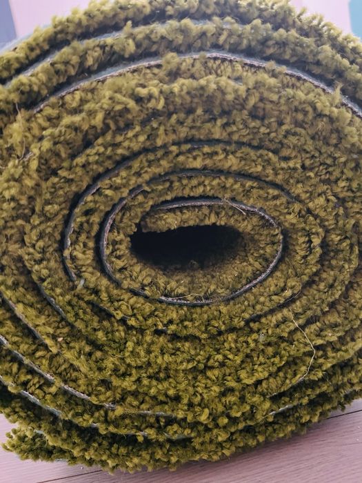 Ковролин зеленый состояние новое