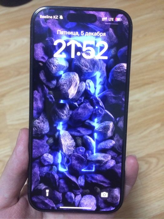 Продам Iphone 15pro