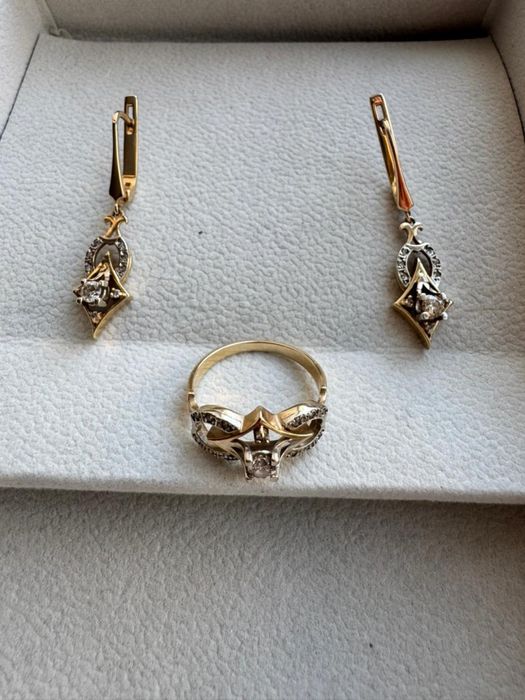 Продается золото 585