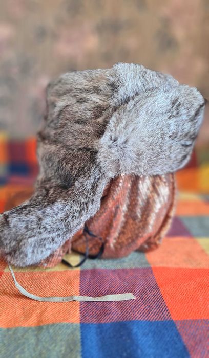 Шапка ушанка продаётся новая