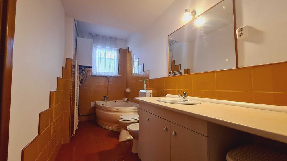 Apartament cu 2 Camere la casa, de inchiriat