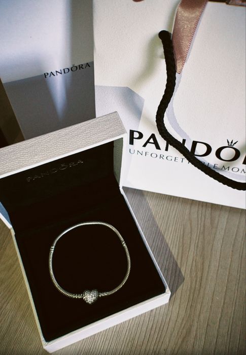 Срочно продам браслет(оригинал) ПАНДОРУ