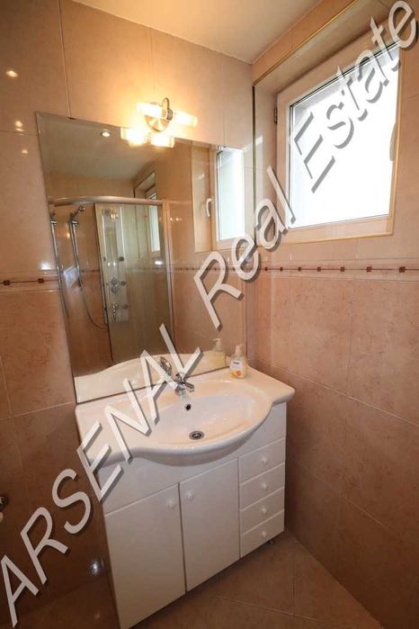 Дава се под наем Тристаен апартамент в София, Център - 105 кв.м за 750 € - Снимка #6