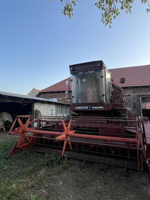 Vând combină Deutz-Fahr M980 – stare bună, funcțională, ideală pentru ferme mici și medii