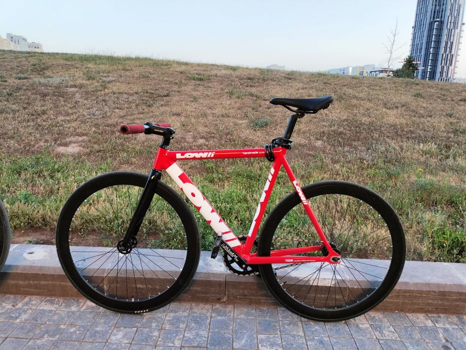 продам либо обменяю фикс на айфон