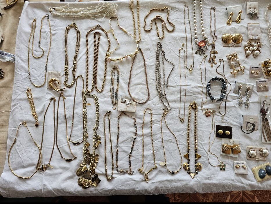 НОВИ Бижута От Медицинска Стоман Брой 10€