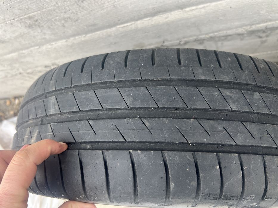 Roti VW Polo/skoda etc  R14 5x100 Goodyear vara 185 60 R14