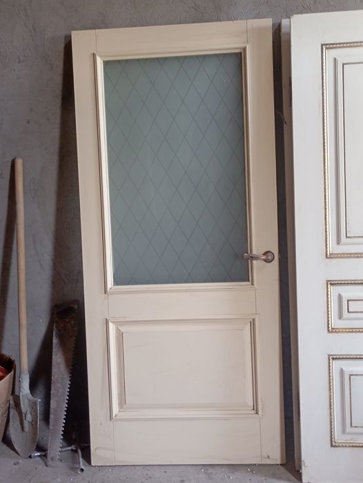 Разные двери для дома