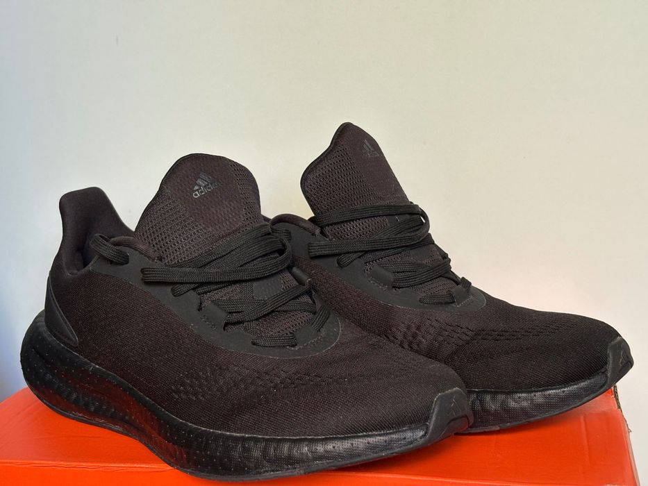 Vând ADIDAS PUREBOOST 22 , mărimea 43  1/3