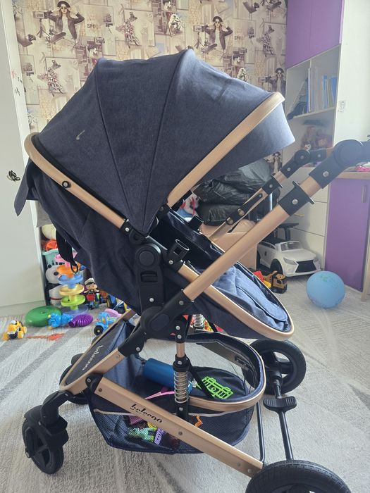 Продам каляску три в одном