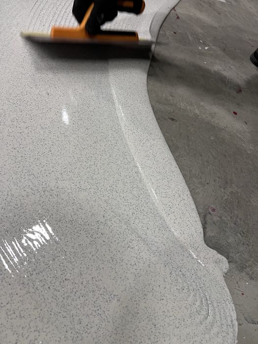 Epoksit pol qoplamasi Mustahkam va chiroyli pol