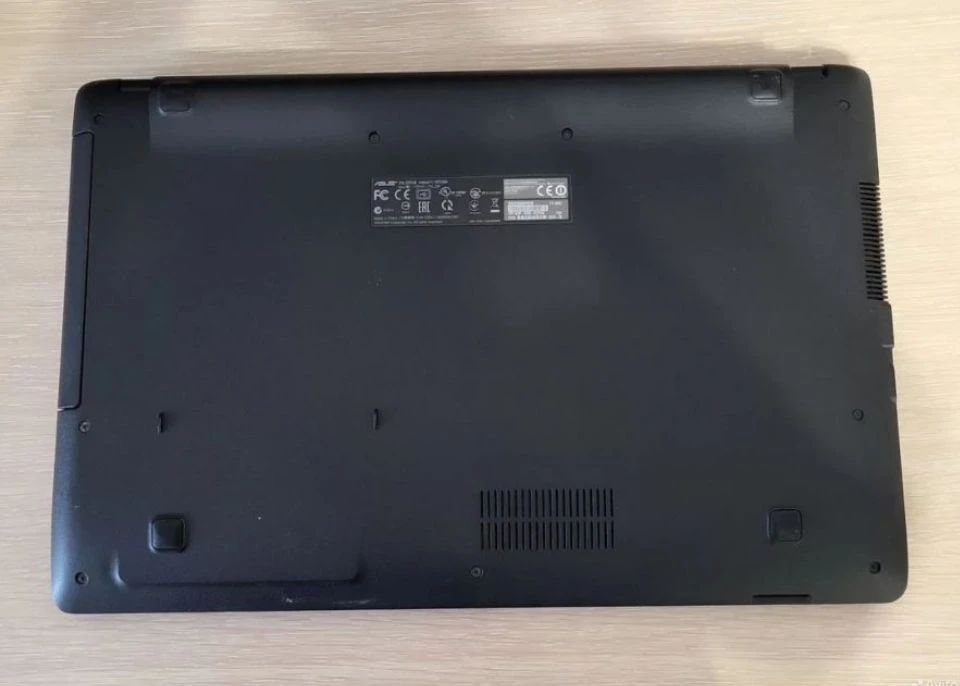 Продам ноутбук ASUS б/у