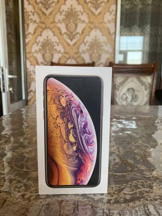 iPhone Xs 512 gb gold
